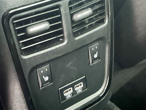 Used 2022 Dodge Charger GT w/ Plus Group image 27