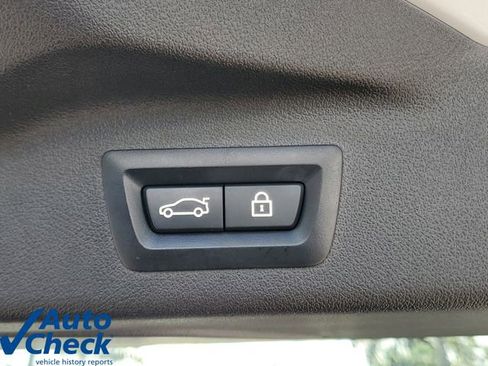 Used 2021 BMW X7 xDrive40i AWD/4WD image 12