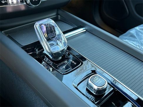 New 2026 Volvo XC60 T8 Polestar w/ Protection Package Premier image 16