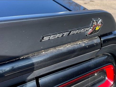 Used 2022 Dodge Challenger R/T Scat Pack w/ Dynamics Package image 12