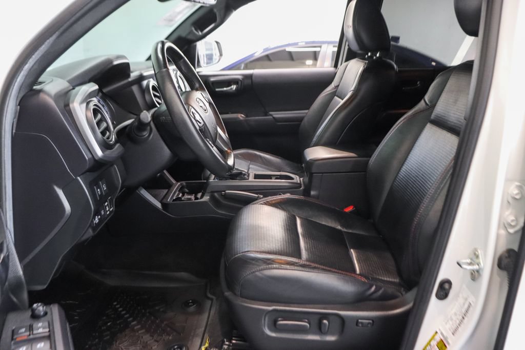 Used 2021 Toyota Tacoma TRD Pro AWD/4WD image 20