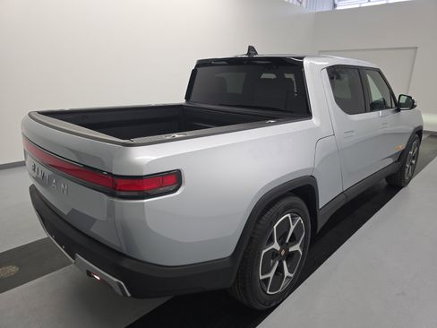 Used 2022 Rivian R1T Adventure AWD/4WD image 5