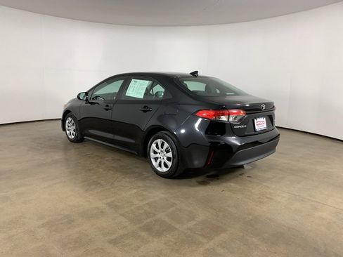 Used 2024 Toyota Corolla LE image 14