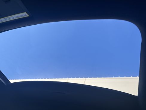 Used 2019 Lexus UX 250h image 27