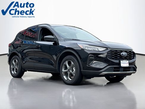 Certified 2025 Ford Escape ST-Line AWD/4WD image 1