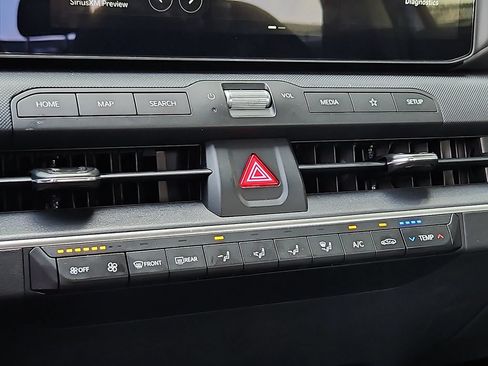 Certified 2025 Kia K4 FWD image 16