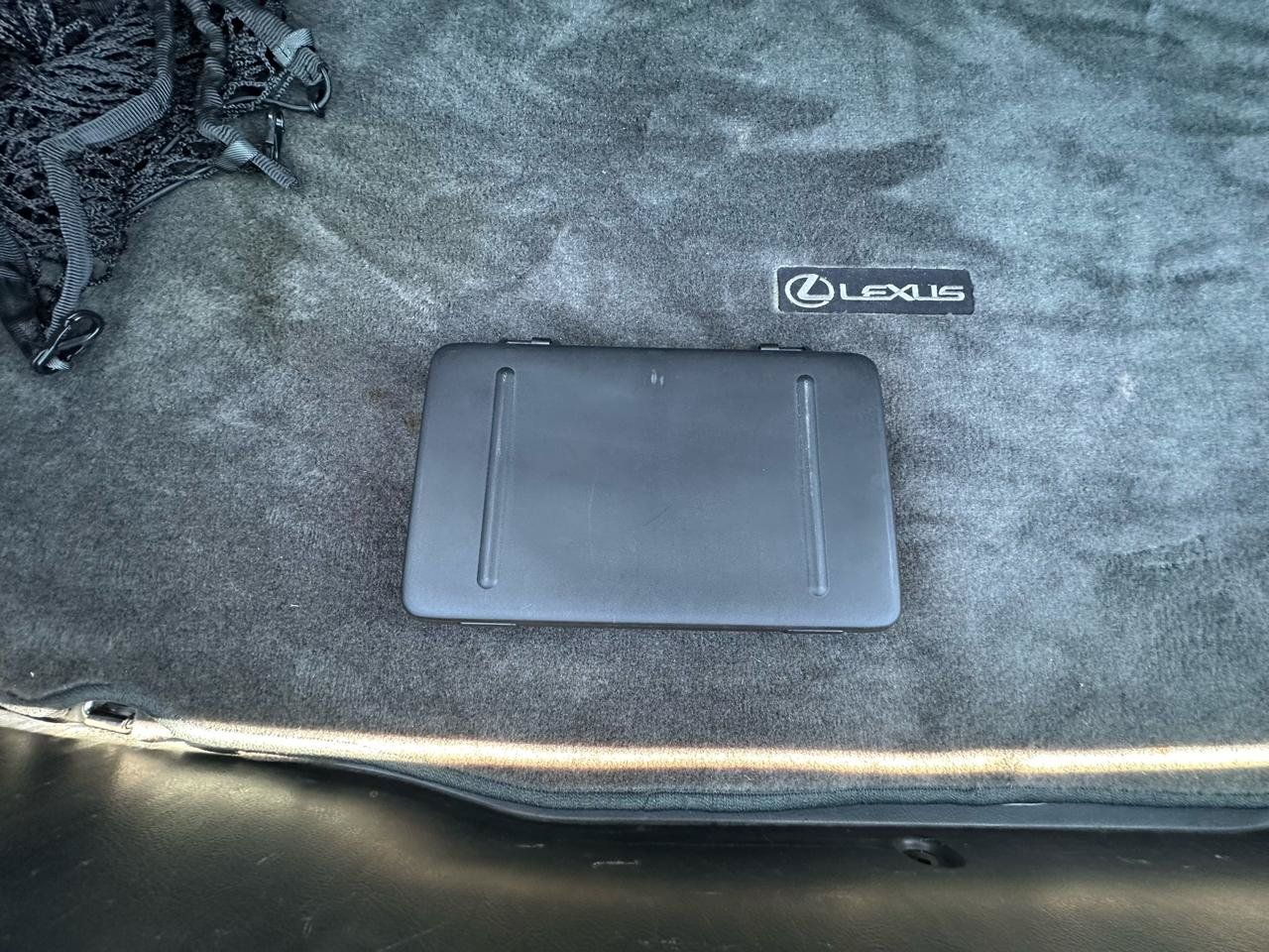 Used 2004 Lexus LS 430 RWD image 39