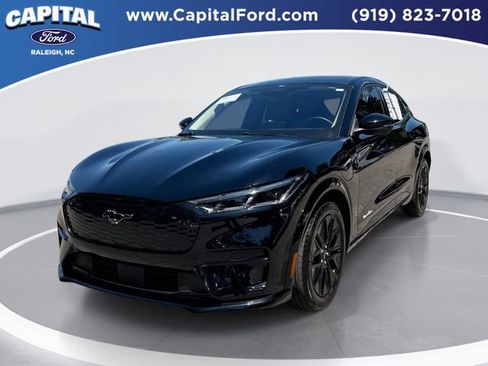 Certified 2025 Ford Mustang Mach-E Premium w/ Sport Appearance Package AWD/4WD image 1