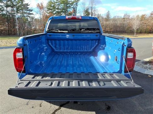 New 2026 GMC Canyon Elevation w/ Convenience Package image 7