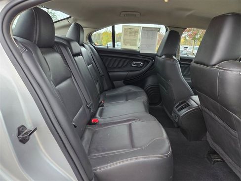 Used 2011 Ford Taurus Limited image 23
