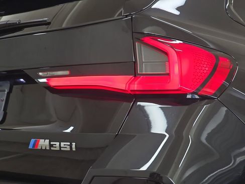 Used 2024 BMW X1 M35i w/ M Sport Professional Package image 29