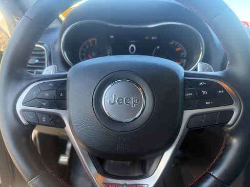 Used 2020 Jeep Grand Cherokee Trailhawk image 27