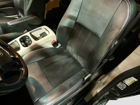 Used 2018 Dodge Grand Caravan SXT image 20