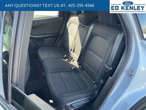 Used 2025 Ford Escape Active AWD/4WD image 6