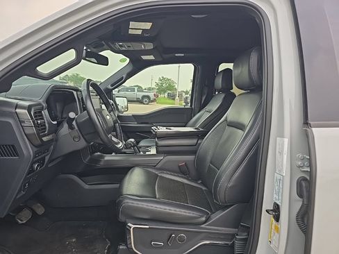 Used 2024 Ford F150 Lariat w/ Equipment Group 502A High AWD/4WD image 13