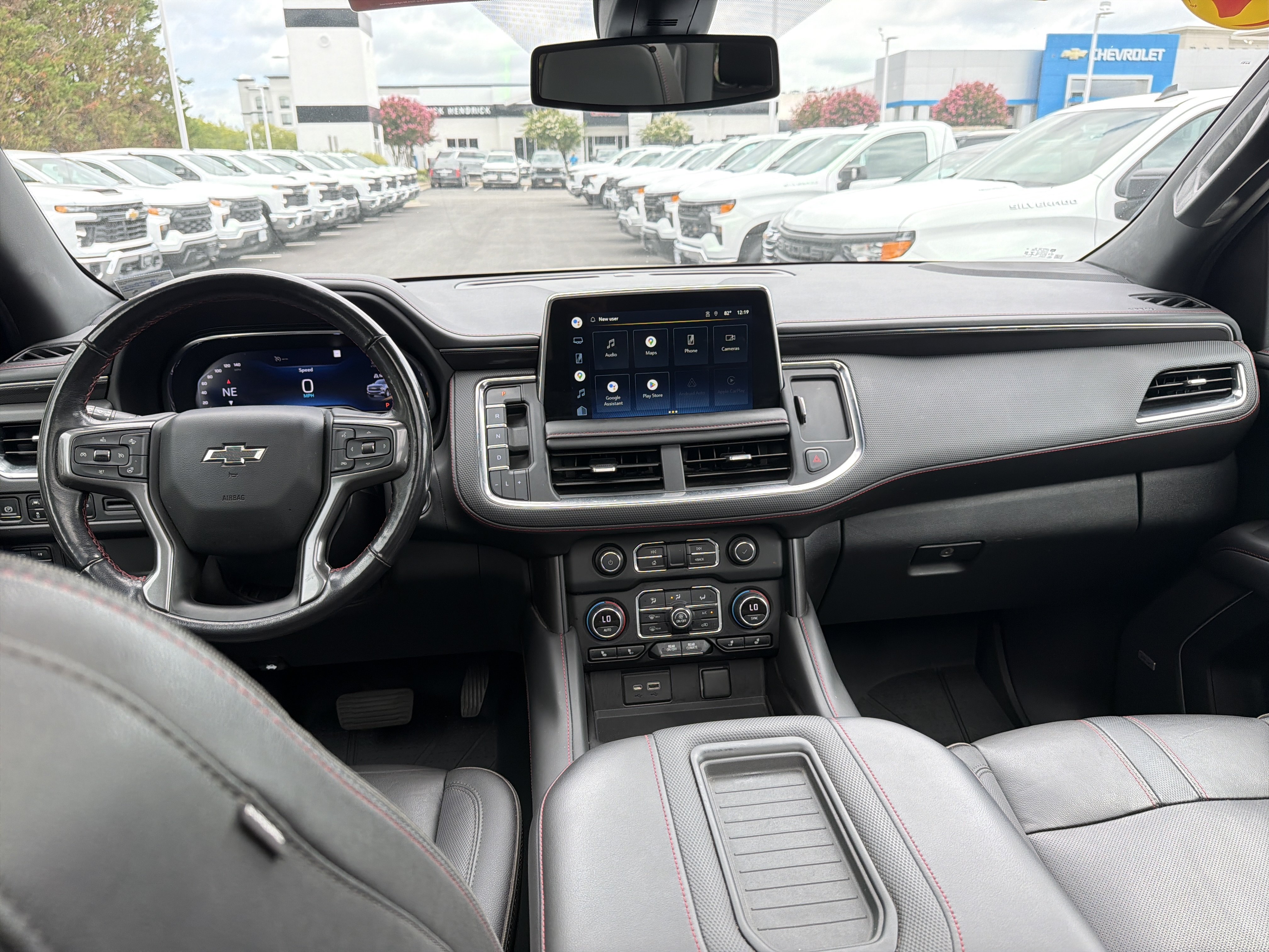 Used 2022 Chevrolet Tahoe RST w/ Luxury Package AWD/4WD image 30