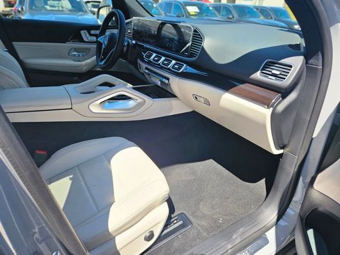 New 2026 Mercedes-Benz GLE 350 4MATIC image 9