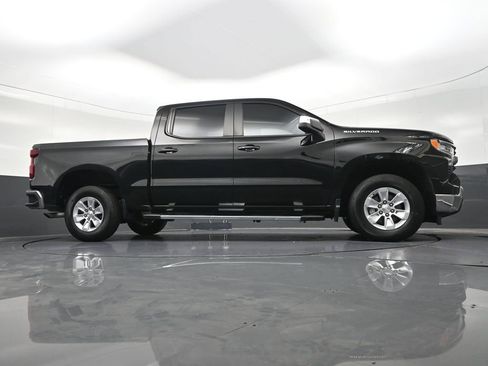 Used 2023 Chevrolet Silverado 1500 LT RWD image 28