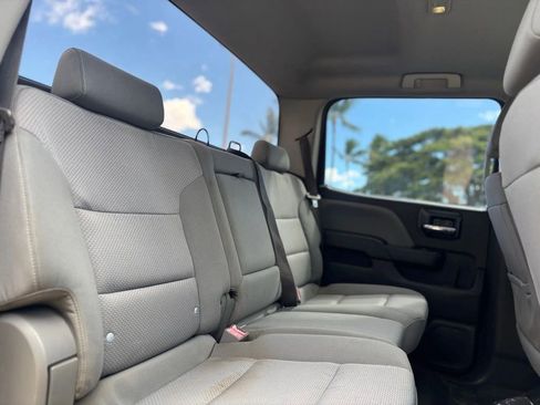 Used 2017 GMC Sierra 1500 2WD Crew Cab w/ Sierra Convenience Package image 12