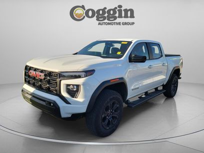 Used 2024 GMC Canyon Elevation w/ Convenience Package
