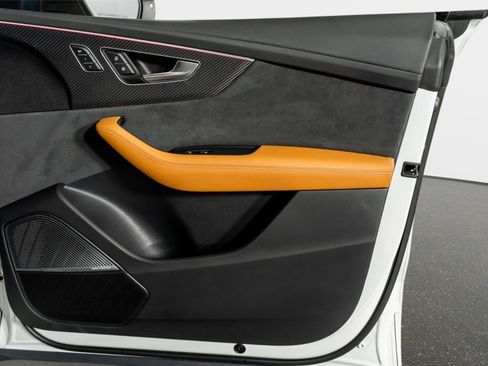 Used 2025 Audi RS Q8 performance image 50