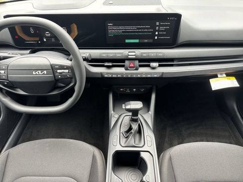 New 2026 Kia K4 FWD image 14
