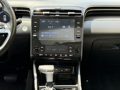 Used 2022 Hyundai Tucson SEL w/ Convenience + Premium Package AWD/4WD image 13