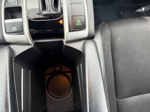 Used 2021 Honda Civic Sport image 21