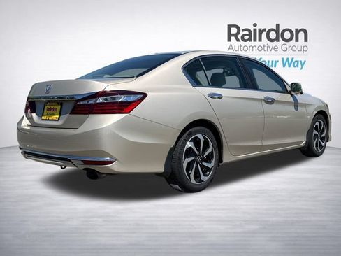 Used 2017 Honda Accord EX-L image 7