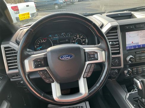 Certified 2019 Ford F150 Platinum w/ Equipment Group 701A Luxury image 21