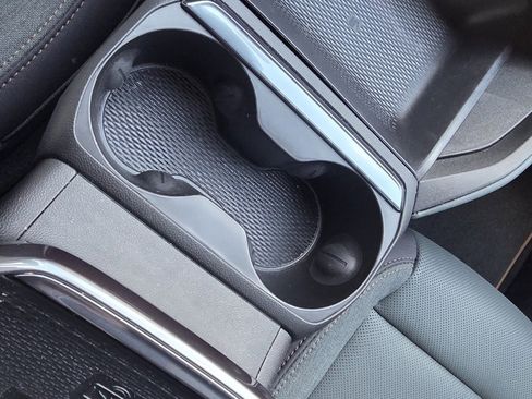 New 2026 GMC Terrain AT4 w/ Convenience Package III image 21