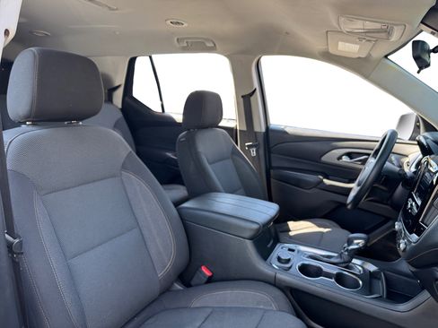 Used 2021 Chevrolet Traverse LS w/ LPO, Cargo Package FWD image 15