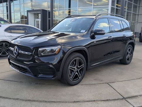 New 2026 Mercedes-Benz GLB 250 image 4