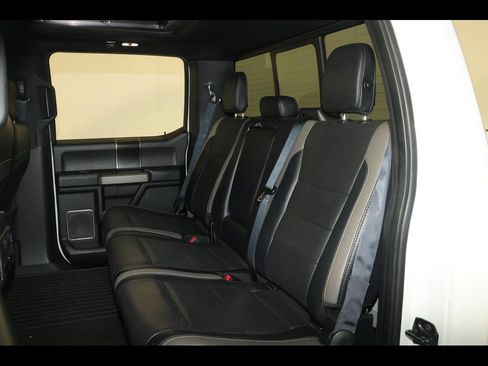 Used 2018 Ford F150 Raptor w/ Equipment Group 802A Luxury AWD/4WD image 16