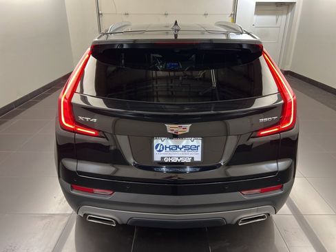 Used 2022 Cadillac XT4 Premium Luxury w/ Safety Alert Package image 5