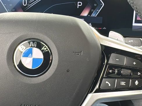Used 2025 BMW 330i xDrive Sedan AWD/4WD image 21