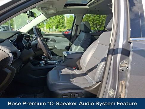Used 2021 Chevrolet Traverse Premier AWD/4WD image 2