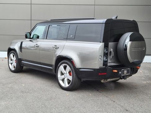 Used 2024 Land Rover Defender 130 X image 3