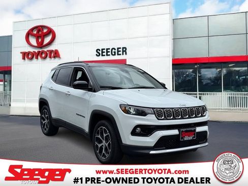 Used 2024 Jeep Compass Limited AWD/4WD image 1
