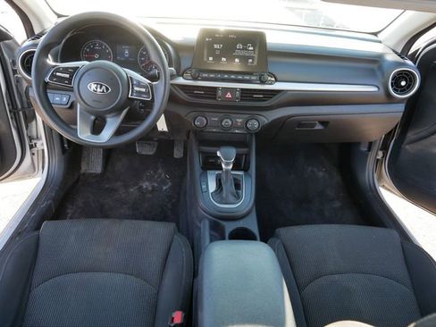 Used 2020 Kia Forte LXS image 22