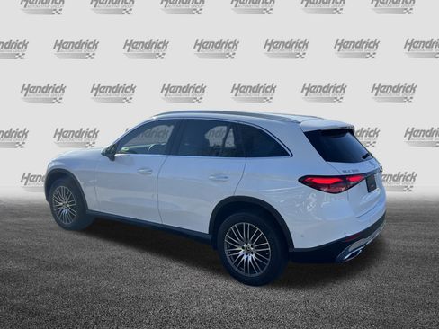 Used 2025 Mercedes-Benz GLC 300 image 8