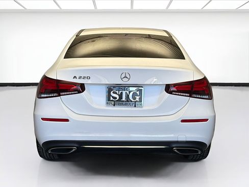 Used 2019 Mercedes-Benz A 220 image 5
