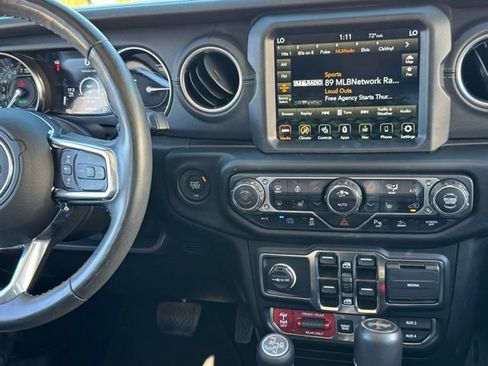 Used 2022 Jeep Wrangler Unlimited Rubicon 4xe w/ Cold Weather Group image 18