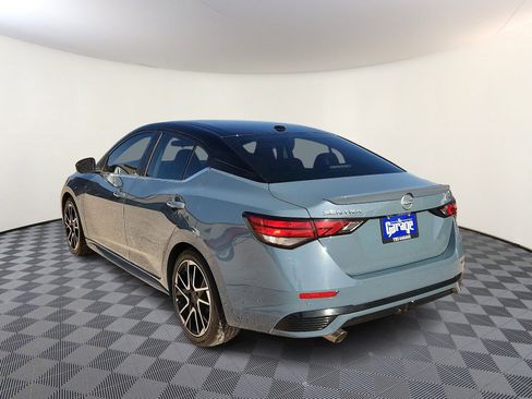 Used 2024 Nissan Sentra SR w/ SR Premium Package FWD image 3