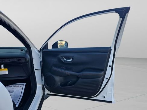 New 2026 Honda HR-V Sport image 30