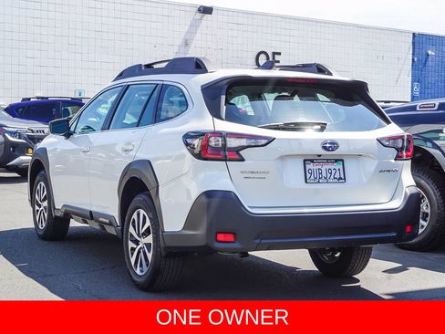 Used 2025 Subaru Outback AWD/4WD image 4