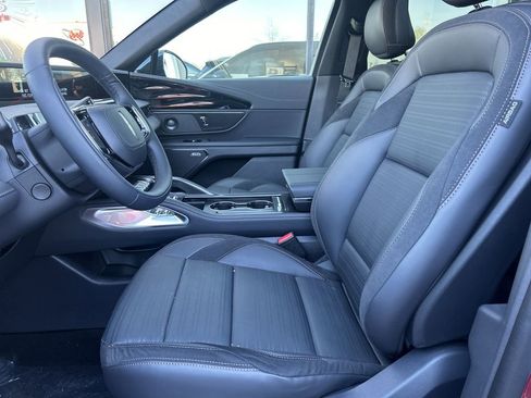 New 2025 Lincoln Nautilus Reserve w/ Jet Appearance Package image 5