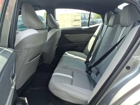 New 2026 Toyota Camry SE w/ Convenience Package FWD image 5