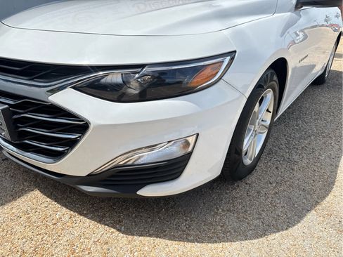 Used 2020 Chevrolet Malibu LS w/ Driver Confidence Package II image 12