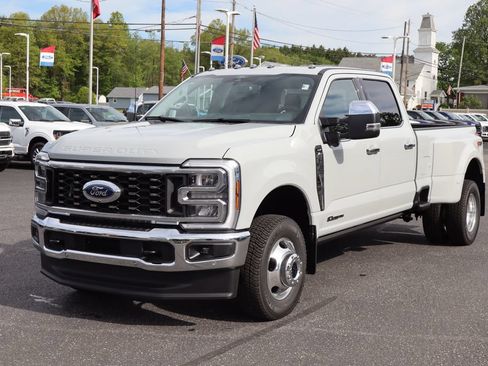 New 2026 Ford F350 Lariat AWD/4WD image 18